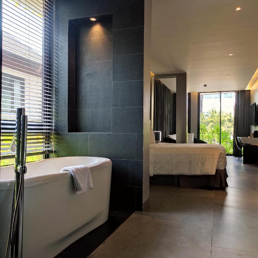 Hotel M Beach 4*