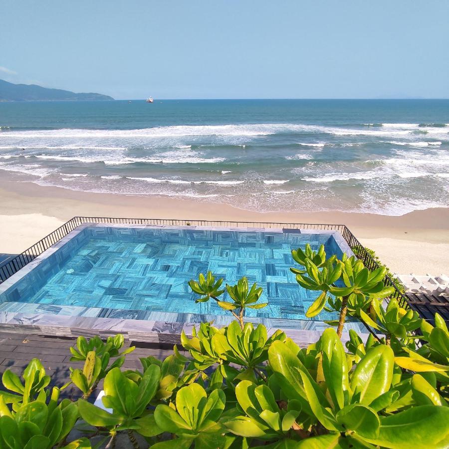 Hotel M Beach Da Nang