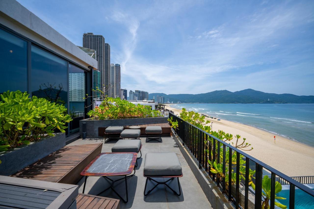 M Beach Hotel