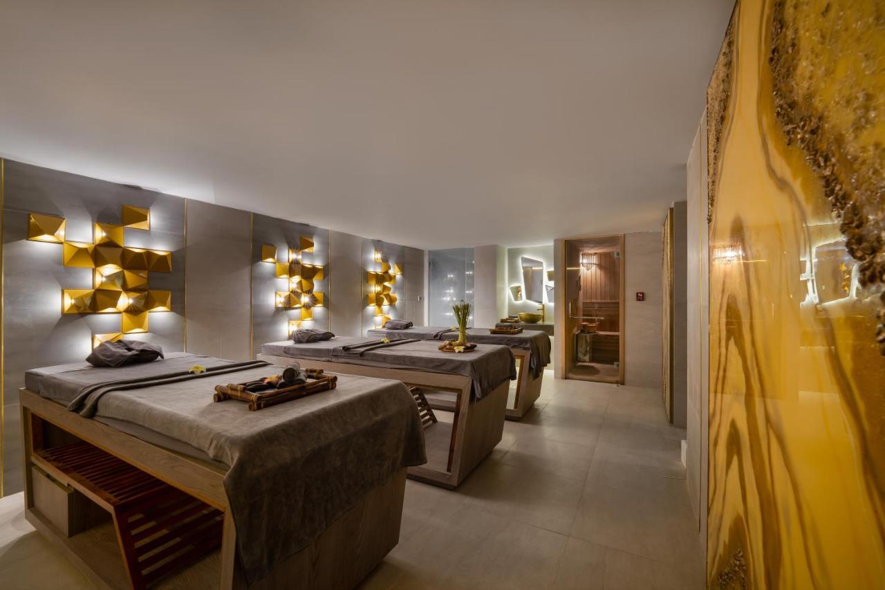 M Beach Hotel Da Nang