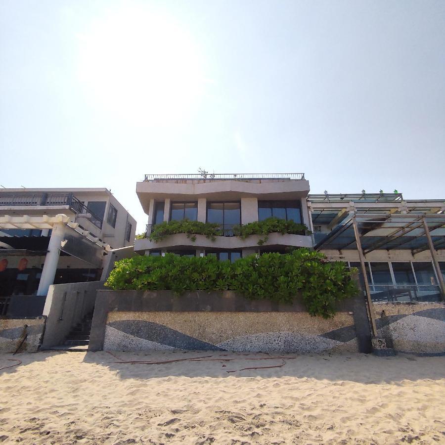 M Beach 4* Дананг